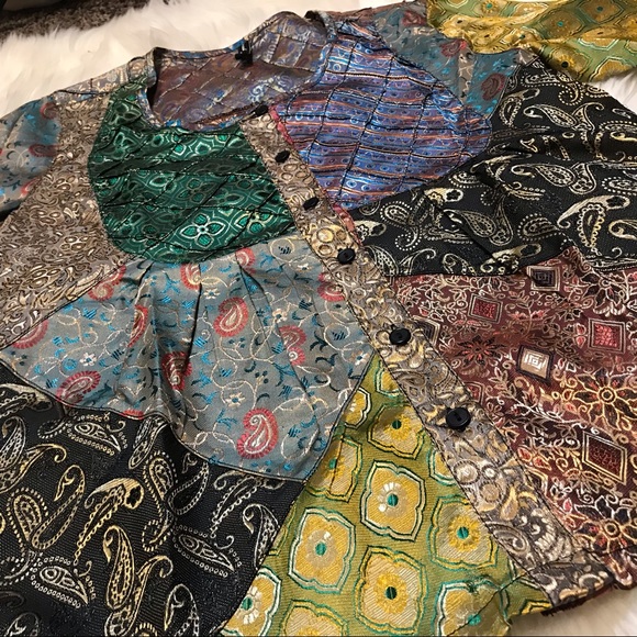 Sacred Threads Bohemian Indian silk beautiful colorful patchwork pattern - Picture 2 of 11